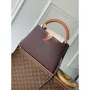 LV M12952 Louis Vuitton Capucines MM Taška z kůže Taurillon Hnědá čokoláda