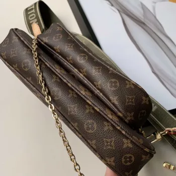 LV M44813 Louis Vuitton M44823 Multi Pochette Accessoires Taška Světle Zelená