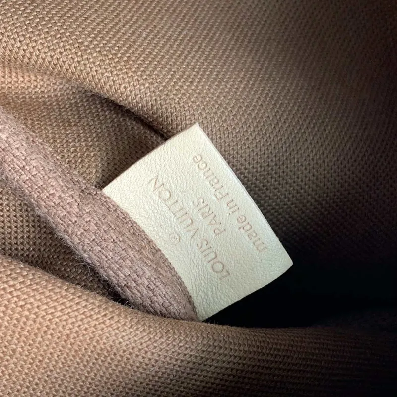 LV M44813 Louis Vuitton M44823 Multi Pochette Accessoires Taška Světle Zelená