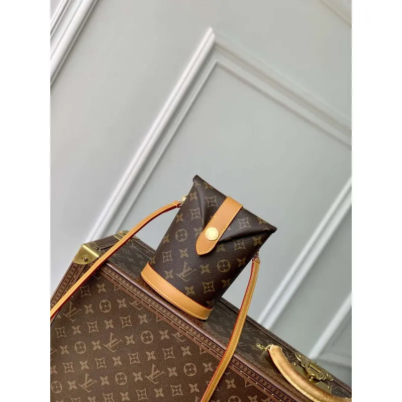 LV M14056 Louis Vuitton Obálková taška Monogram