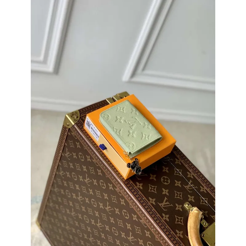 Louis Vuitton M13801 LV x TM Kompaktní peněženka Noa Zelený čaj