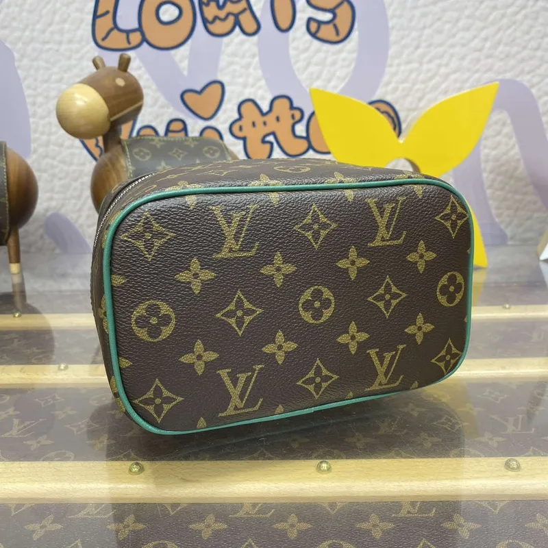 Louis Vuitton LV M12647 Nice Mini Vanity Case Monogram plátno Zelená