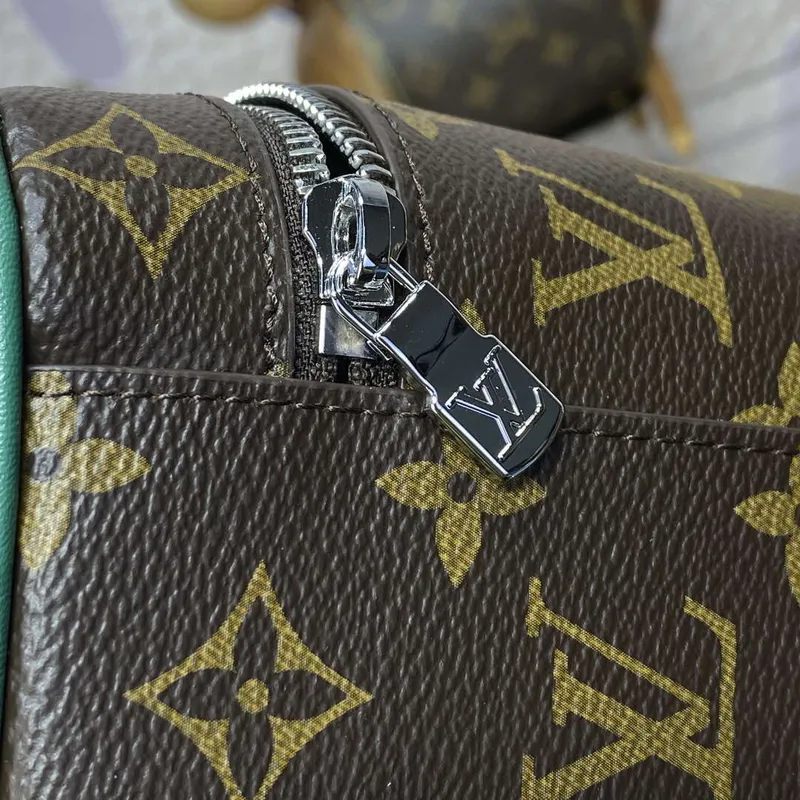 Louis Vuitton LV M12647 Nice Mini Vanity Case Monogram plátno Zelená