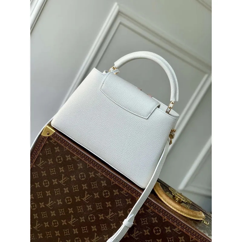 LV M12279 Louis Vuitton Capucines MM Kabelka Stříbrné Moře