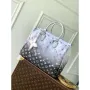 LV M11847 Louis Vuitton OnTheGo MM Taška Frost