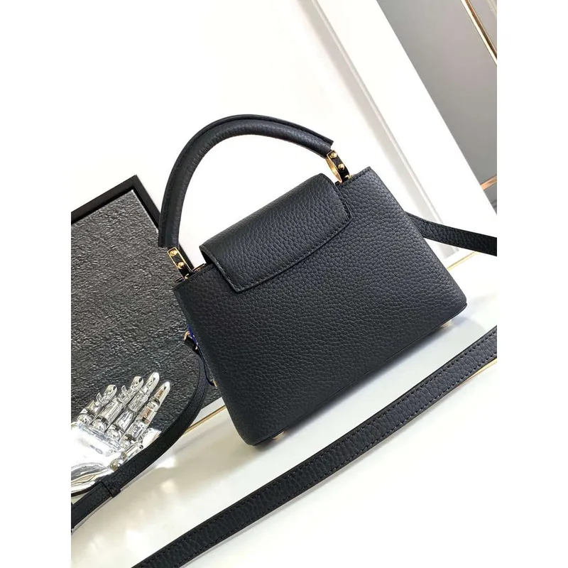 LV M11342 Louis Vuitton Capucines Mini Taška Černá