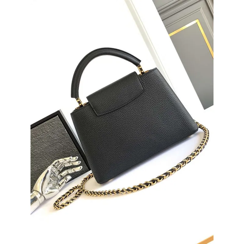 LV M25404 Louis Vuitton Capucines BB Taška Černá