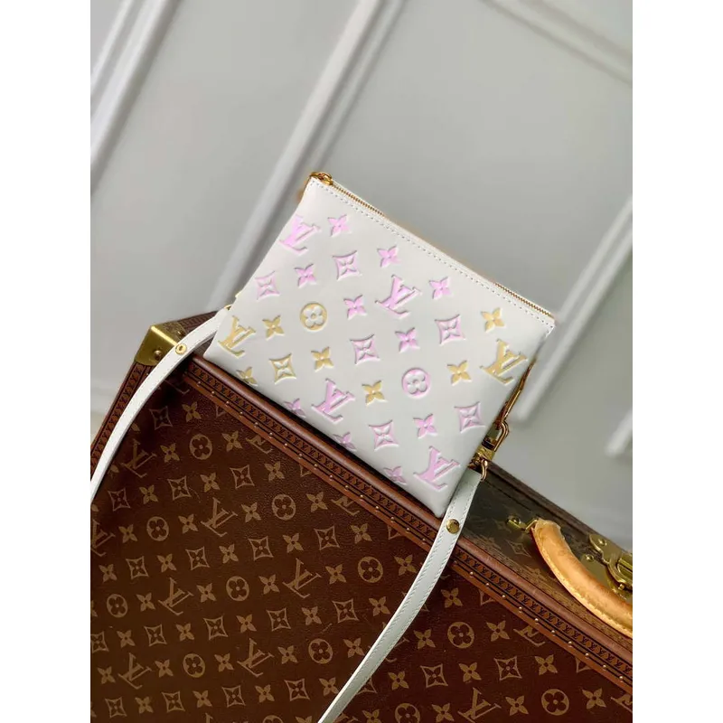 LV M11727 Louis Vuitton Coussin BB Kabelka Bílá