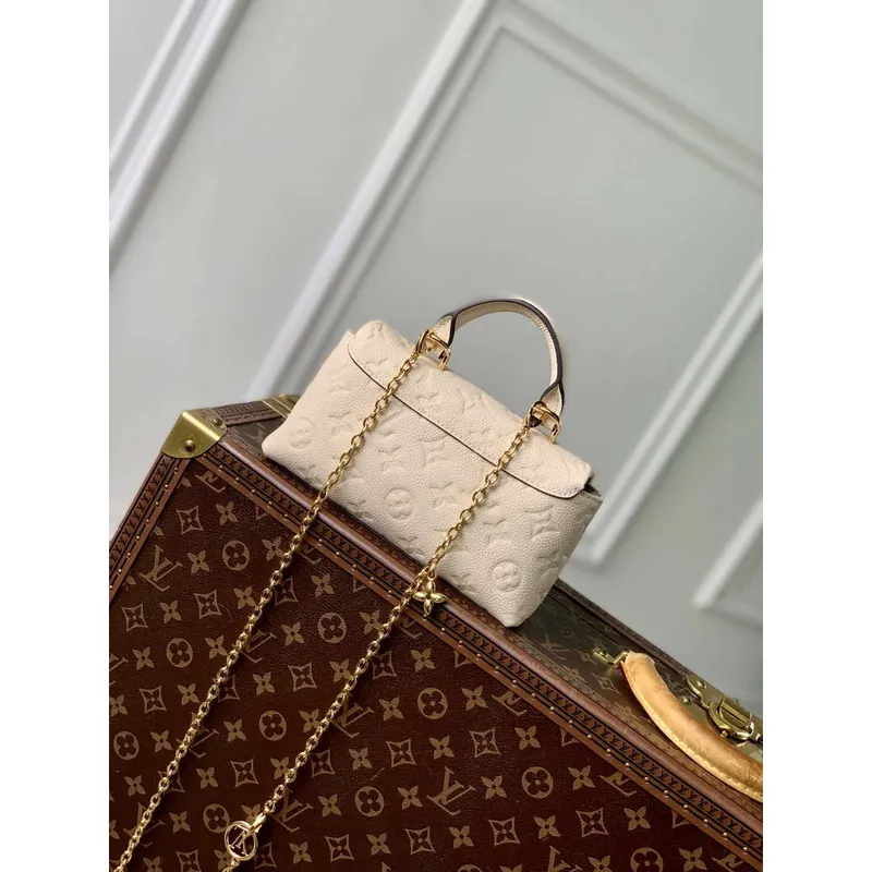 LV M12145 Louis Vuitton Nano Madeleine Taška Krémová