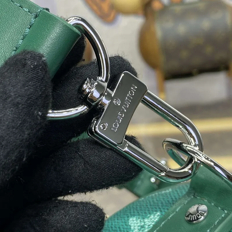 LV M12684 Louis Vuitton Keepall Bandoulière 25 Městská taška Zelená