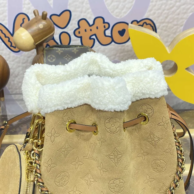 LV M11839 Louis Vuitton Bella Kabelka Z semišové kůže Béžová