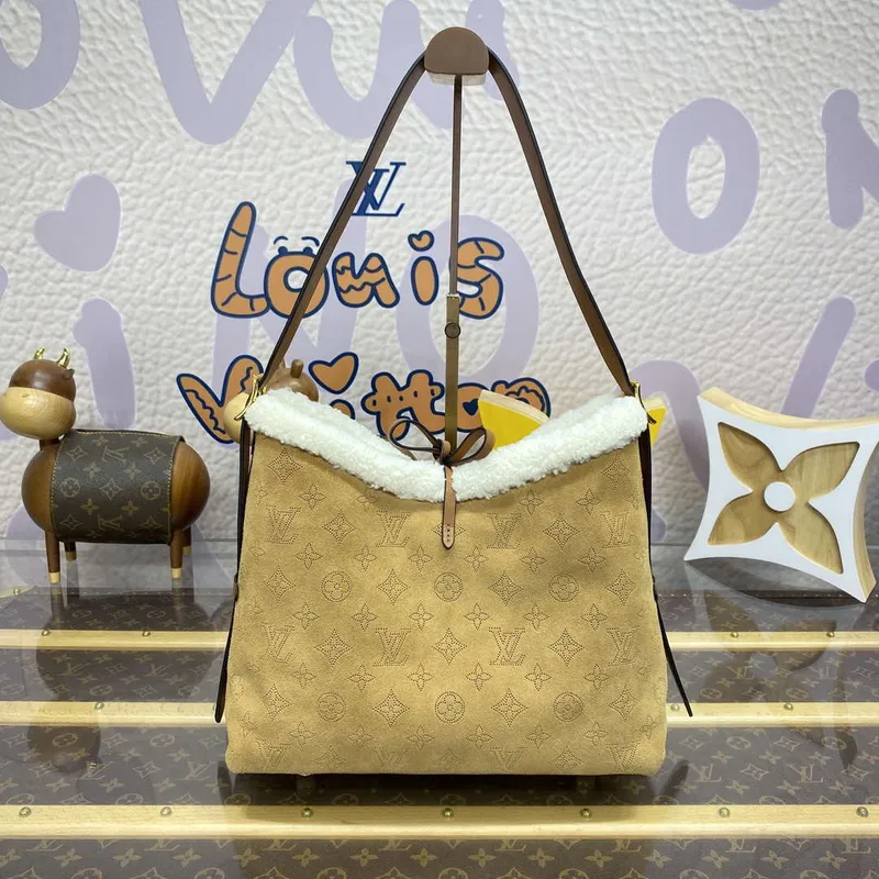 LV M11843 Louis Vuitton CarryAll PM Suede kožená taška béžová