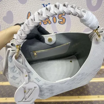 LV M12093 Louis Vuitton Carmel Kabelka Brume Šedá