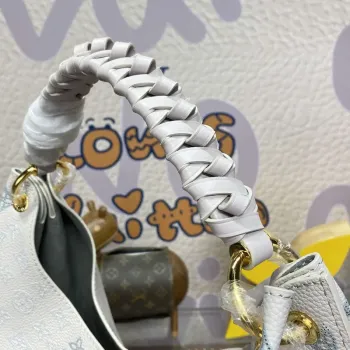 LV M12093 Louis Vuitton Carmel Kabelka Brume Šedá