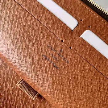 LV M42616 Louis Vuitton Zippy Wallet Monogram potažená plátno