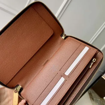 LV M42616 Louis Vuitton Zippy Wallet Monogram potažená plátno