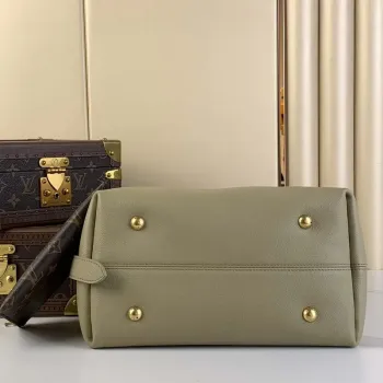 LV M24988 Louis Vuitton Low Key Hobo MM Kabelka Zelená