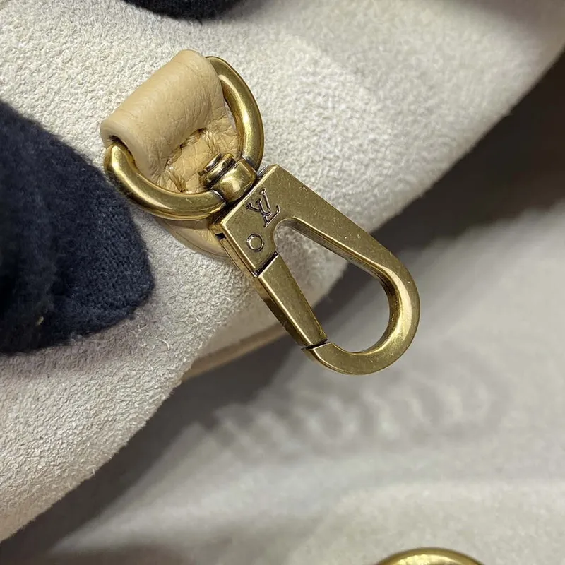 LV M25353 Louis Vuitton Low Key Hobo PM Taška Meruňkově žlutá