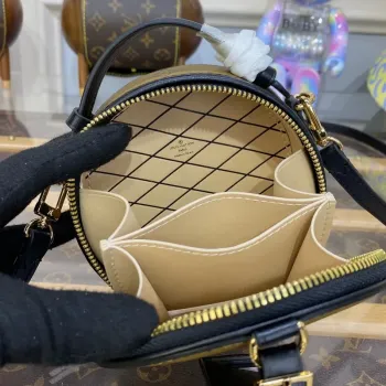 LV M68276 Louis Vuitton Mini Boite Chapeau Monogram Reverse