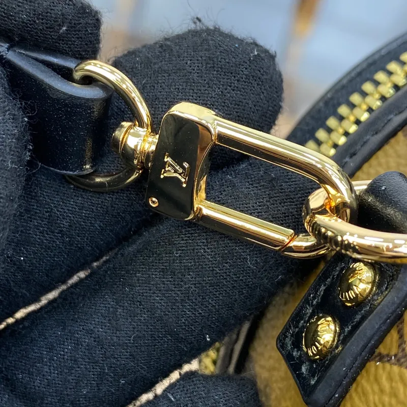 LV M68276 Louis Vuitton Mini Boite Chapeau Monogram Reverse