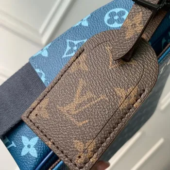 LV M23785 Louis Vuitton District PM Messenger Bag Atlantická modrá