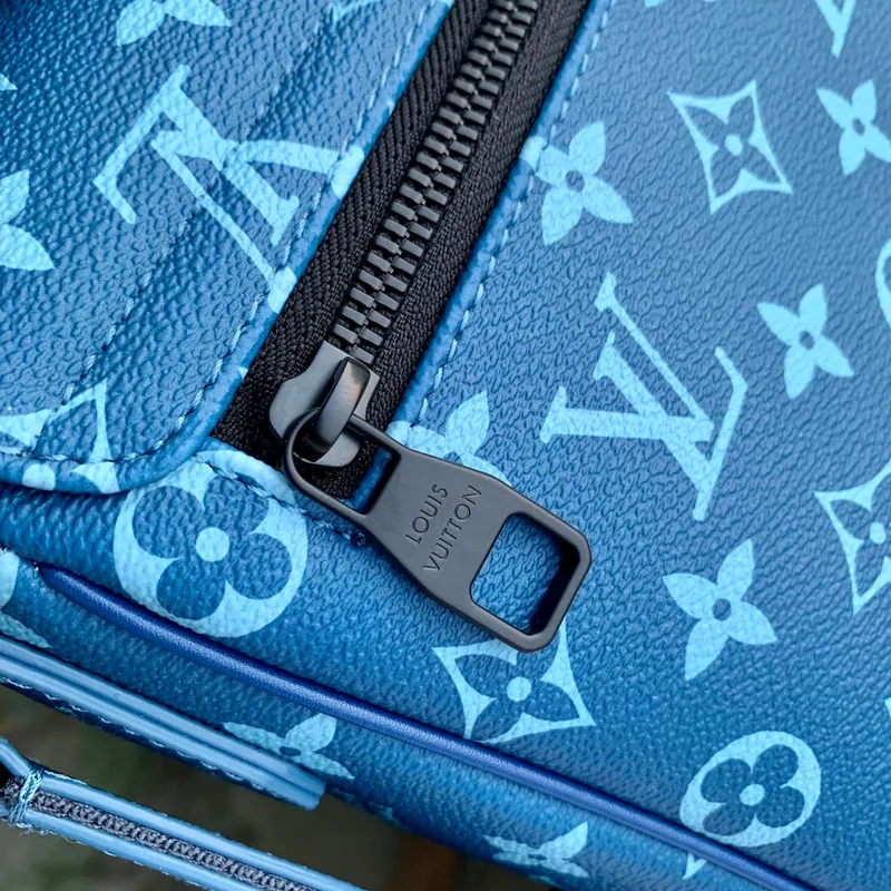 LV M23785 Louis Vuitton District PM Messenger Bag Atlantická modrá