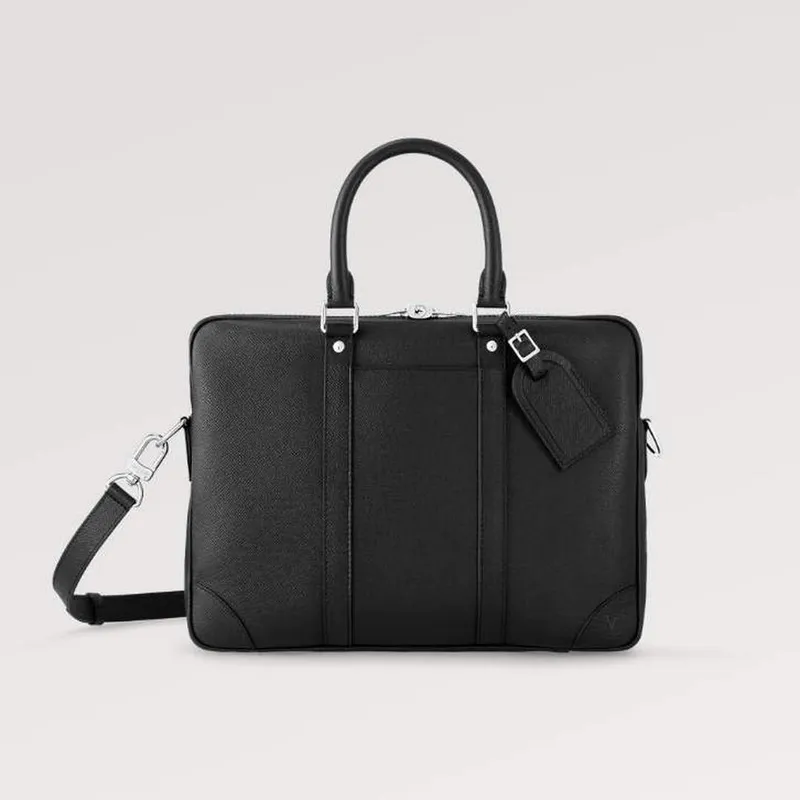 LV M30925 Louis Vuitton Porte Documents Voyage PM Černá