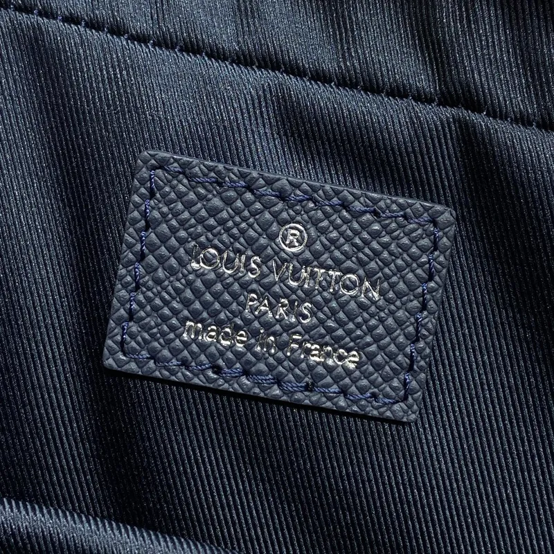 LV M30975 Louis Vuitton Porte Documents Voyage PM Midnight Blue
