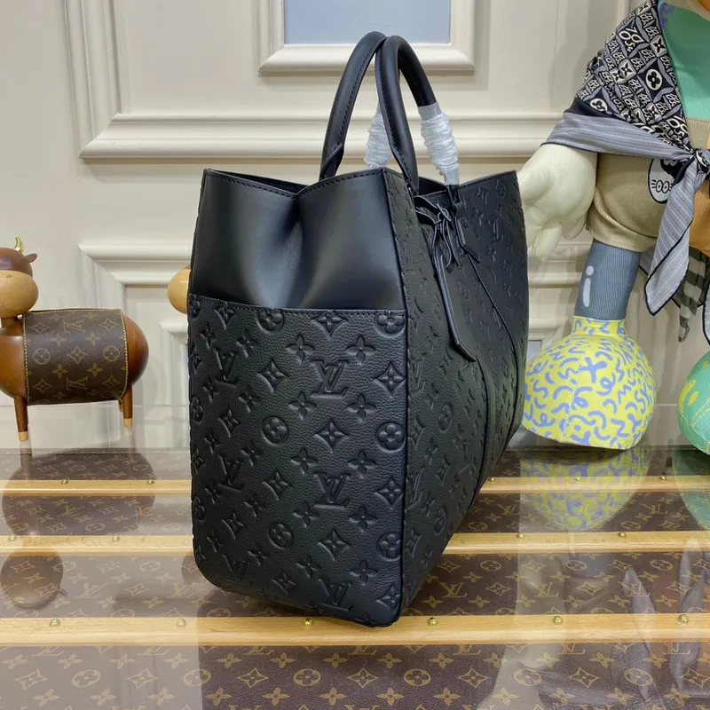 LV M21865 Louis Vuitton Sac Plat 24H Tote Bag Embossed Taurillon Monogram hovězí kůže