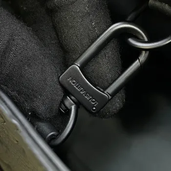 LV M21865 Louis Vuitton Sac Plat 24H Tote Bag Embossed Taurillon Monogram hovězí kůže