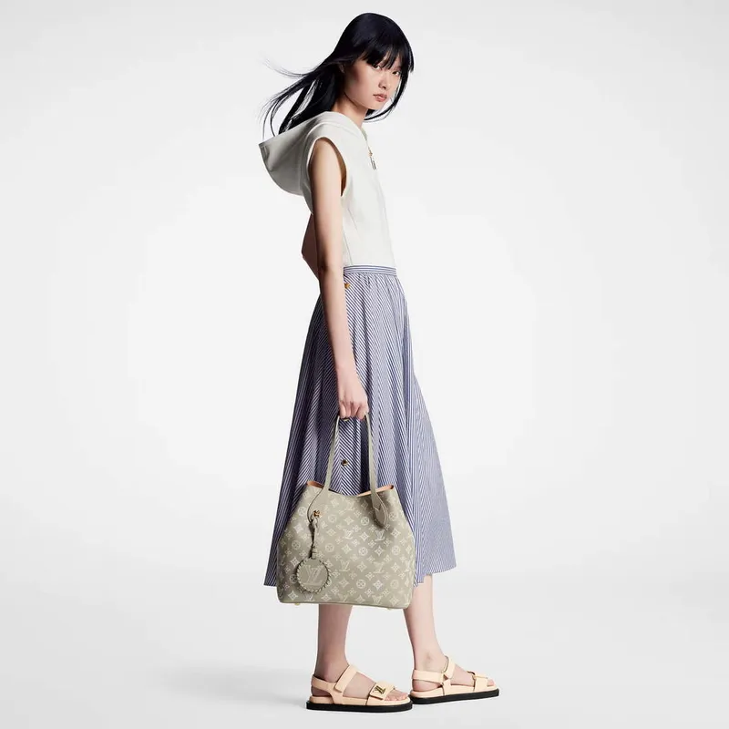 LV M23387 Louis Vuitton Blossom MM Tote Bag Šedá