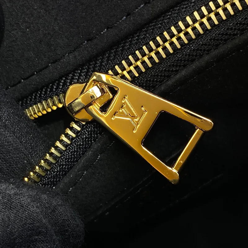 LV M46733 Louis Vuitton OnTheGo PM Taška Černá
