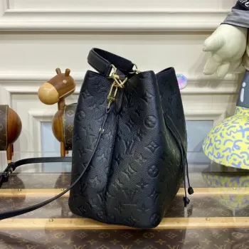 LV M45256 Louis Vuitton NéoNoé MM Kabela na víno Černá