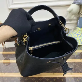 LV M45256 Louis Vuitton NéoNoé MM Kabela na víno Černá