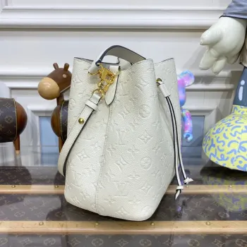 LV M46526 Louis Vuitton NéoNoé MM Kabela na víno Crème Beige