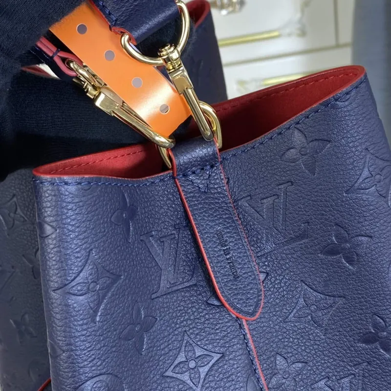 LV M45306  Louis Vuitton NéoNoé MM Kabela na víno Námořnická modrá a červená