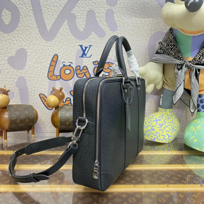 LV M30967 Louis Vuitton Porte Documents Voyage GM Ta ga hovězí kůže Černá