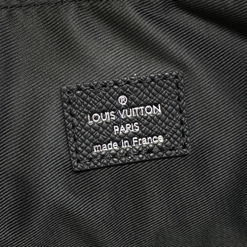 LV M30967 Louis Vuitton Porte Documents Voyage GM Ta ga hovězí kůže Černá