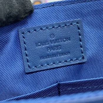 LV M23709 Louis Vuitton Taška přes rameno Takeoff Atlantic Blue