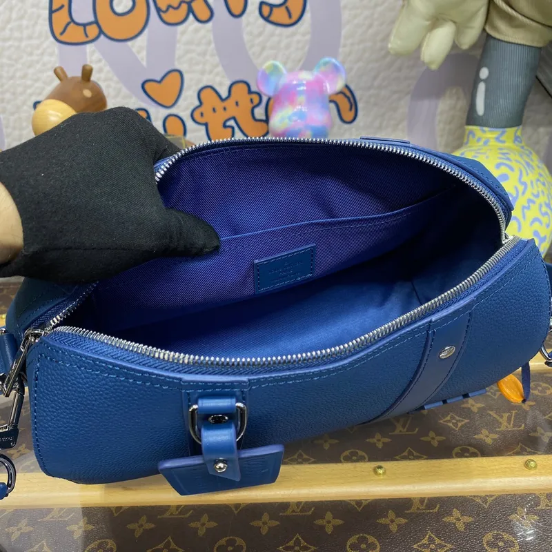 LV M23725 Taška Louis Vuitton City Keepall Tmavě modrá