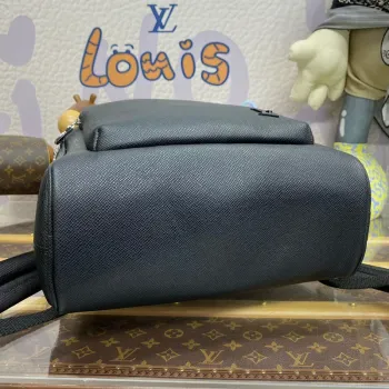 LV M30977 Louis Vuitton Avenue Batoh Taiga hovězí kůže Černý