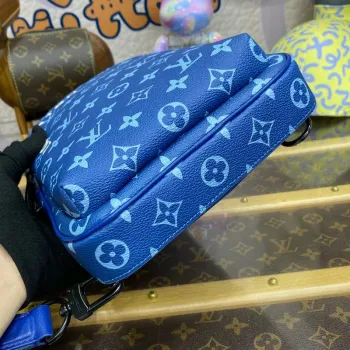 LV M23782 Louis Vuitton Avenue NM Slingbag Atlantická modrá