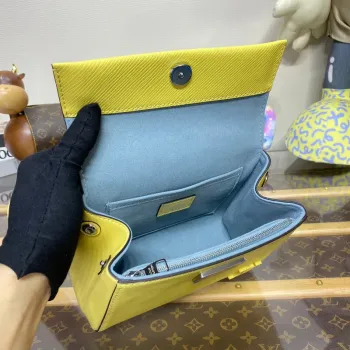 LV M22616 Louis Vuitton Cluny Mini Epi Kožená Taška Jaune Plume Žlutá