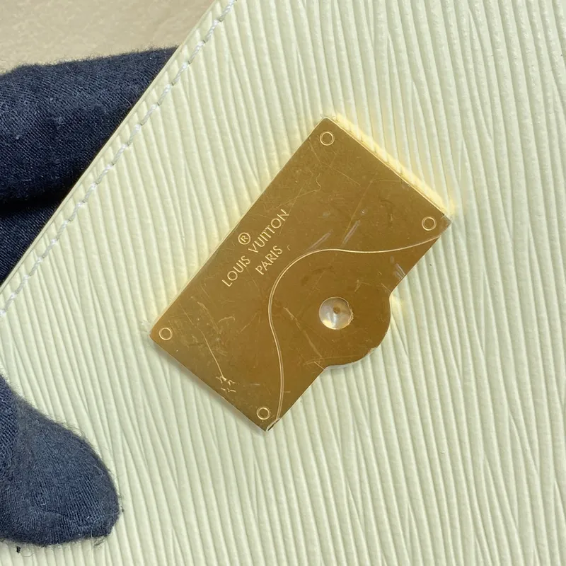 LV M22946 Louis Vuitton Cluny Mini Epi Kožená Taška Quartz Bílá