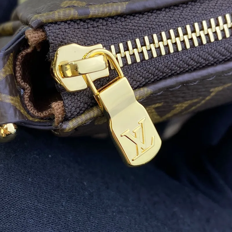 LV M82766 Louis Vuitton Pochette Accessoires Monogram