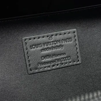LV M21950 Louis Vuitton Future Trunk Bag Kůže telecí Bílá