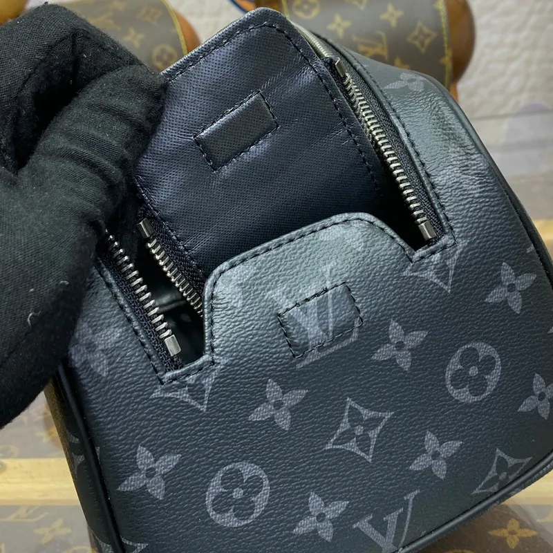LV M44494 Louis Vuitton Dopp Kit Toaletní taška Monogram Eclipse potažená plátnem