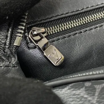 LV M44494 Louis Vuitton Dopp Kit Toaletní taška Monogram Eclipse potažená plátnem