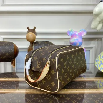 LV M44494 Louis Vuitton Dopp Kit Toaletní taška Monogram plátno