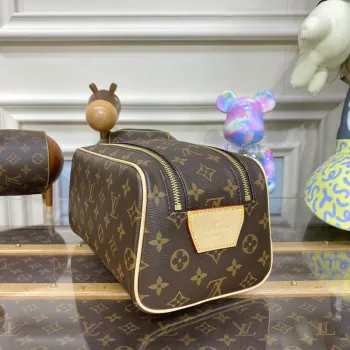 LV M44494 Louis Vuitton Dopp Kit Toaletní taška Monogram plátno